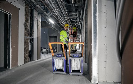 Qaddy project, white cables for Swedish market
